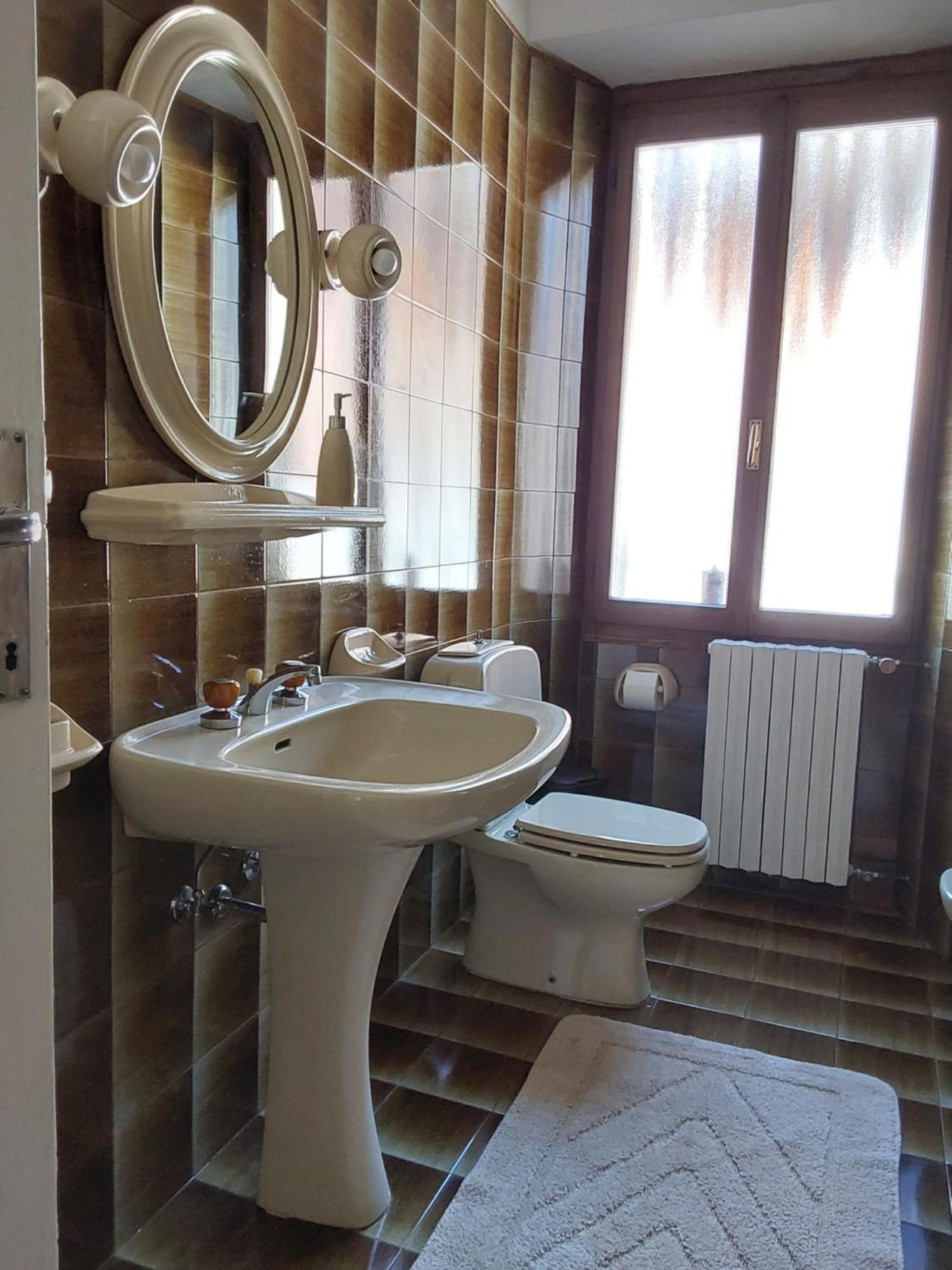 Casa Vacanze Malvarosa Casale Corte Cerro Luaran gambar