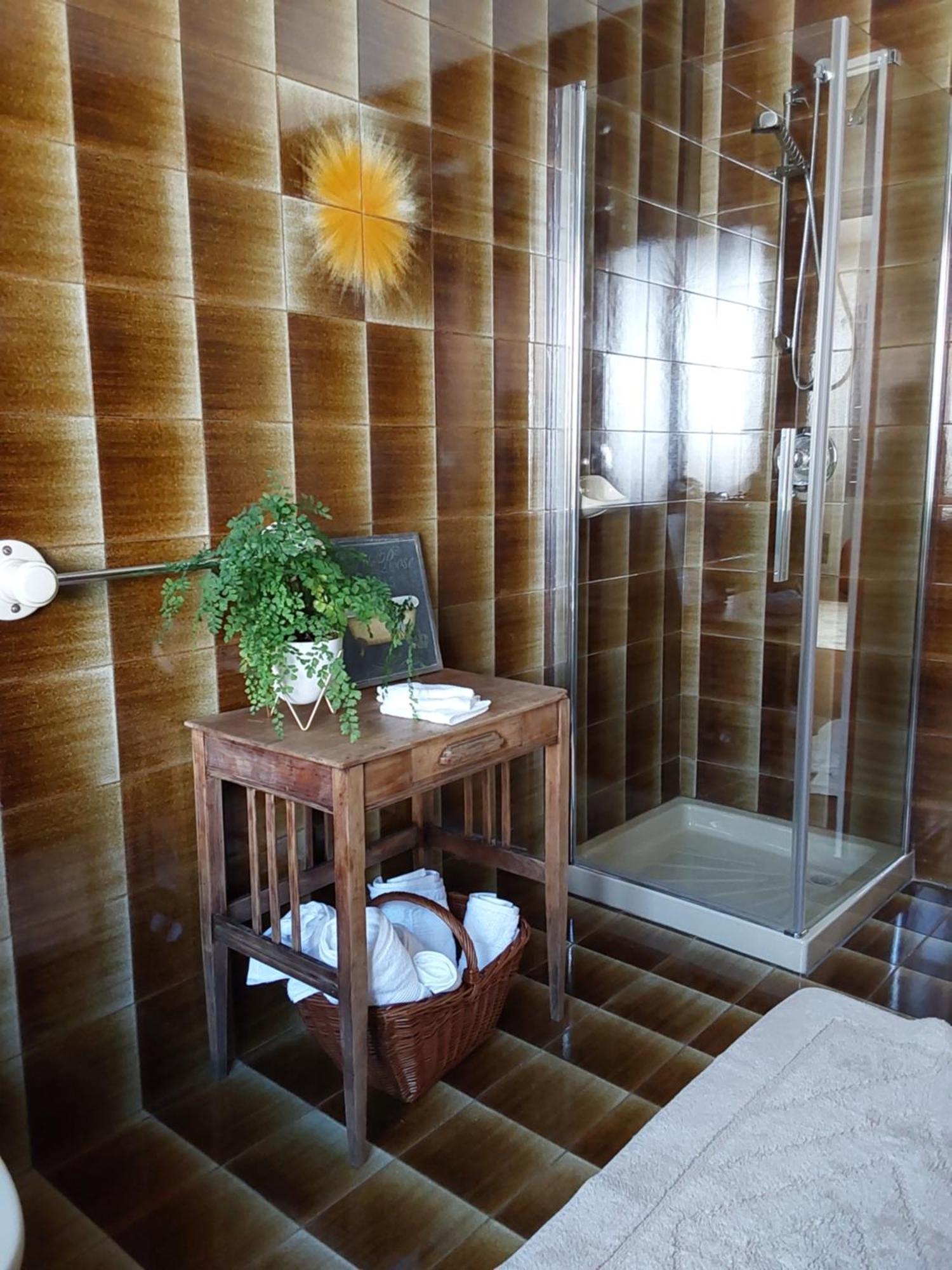 Casa Vacanze Malvarosa Casale Corte Cerro Luaran gambar